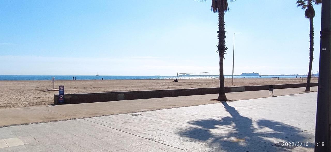 Sunny&Beach In Valencia Exterior photo